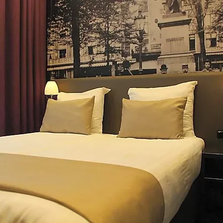 Royal Hotel