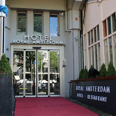 Royal Hotel