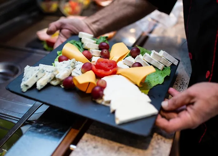 Ξενοδοχείο Royal 4*